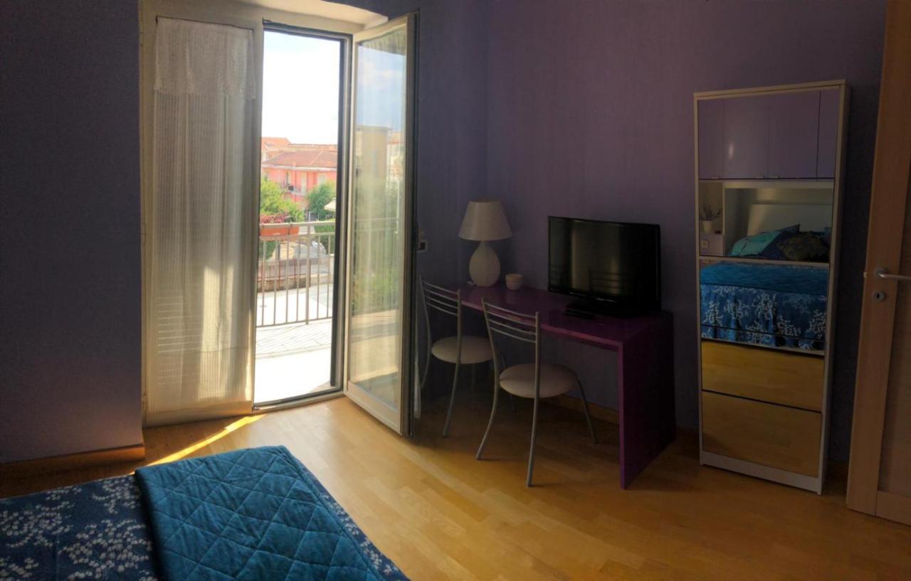 Il Giardino Della Reggia Bed & Breakfast Caserta Eksteriør bilde